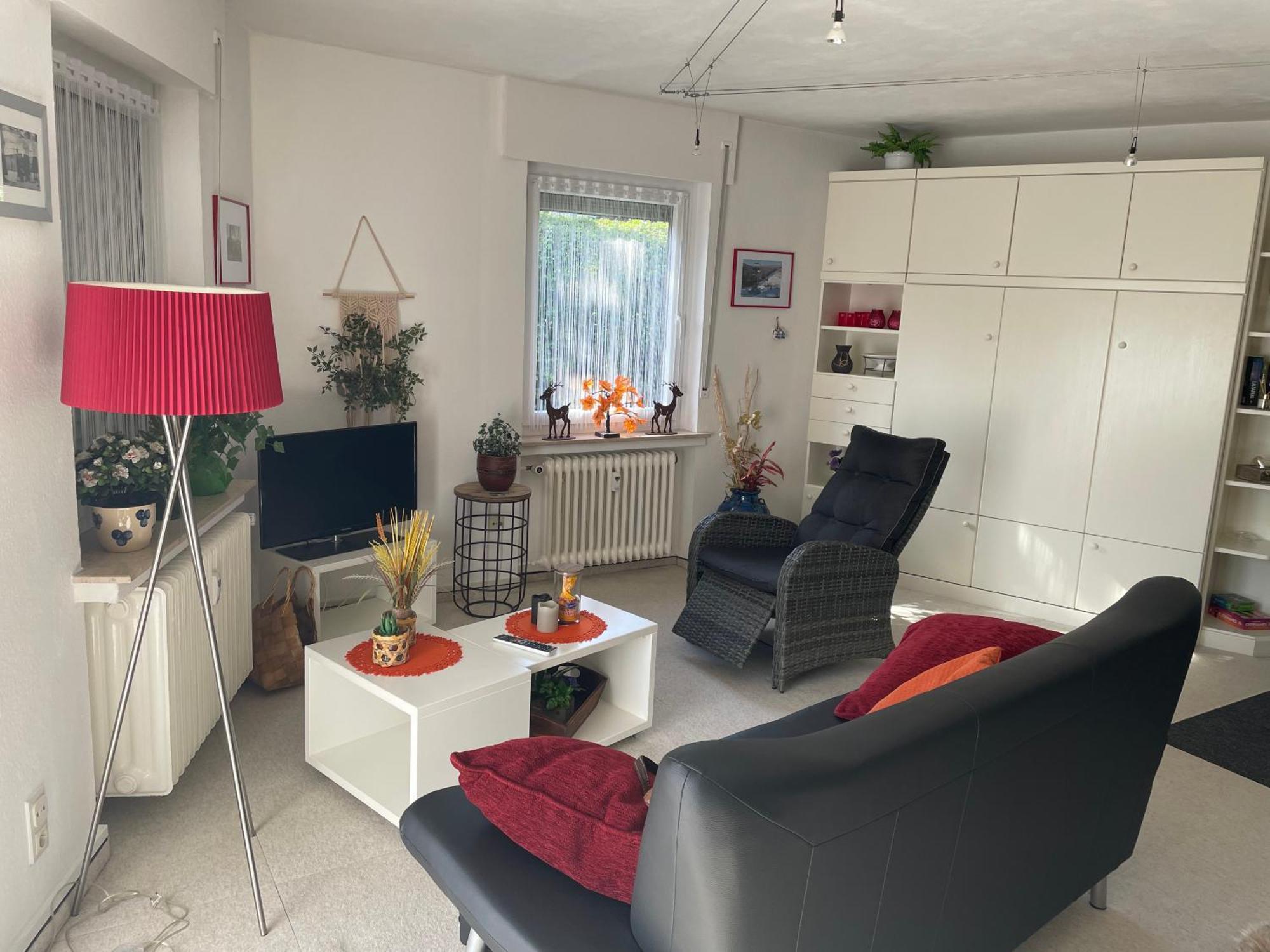 Hause Iris Appartement *